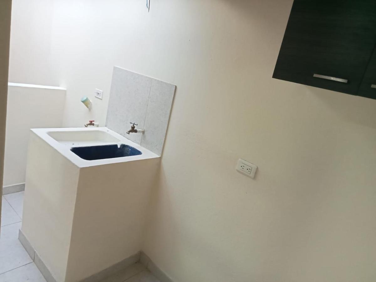 Comodo Cerca De La Plaza Principal Appartement